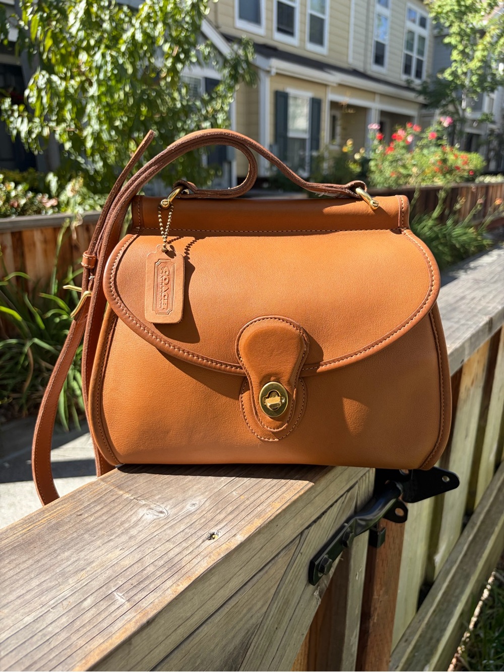 Coach Logan Bag in British Tan EUC
